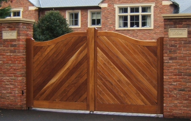 wood-gates